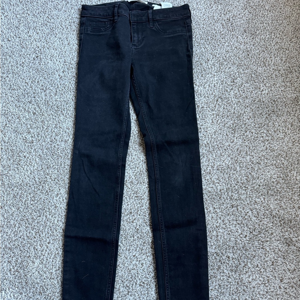 Hollister Low Rise Skinny Jeans Faded Black